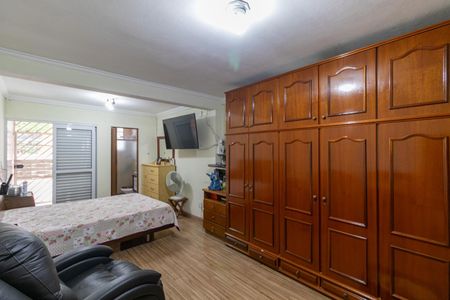 Casa à venda com 200m², 3 quartos e 1 vagaSuíte 