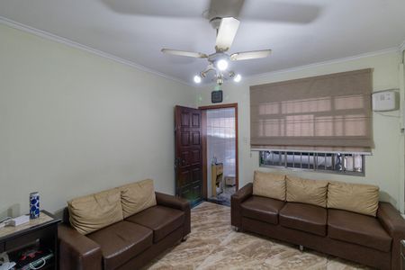 Casa à venda com 200m², 3 quartos e 1 vagaSala