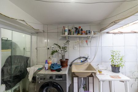 Casa à venda com 200m², 3 quartos e 1 vagaÁrea de Serviço