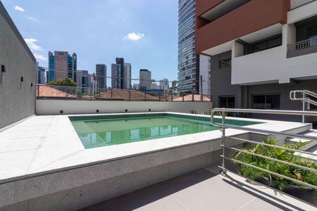 Apartamento à venda com 25m², 1 quarto e sem vagaÁrea comum - Piscina