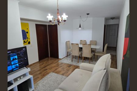 Sala de apartamento à venda com 3 quartos, 80m² em Parque Peruche, São Paulo