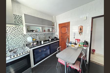 Apartamento para alugar com 98m², 2 quartos e 1 vagaCozinha