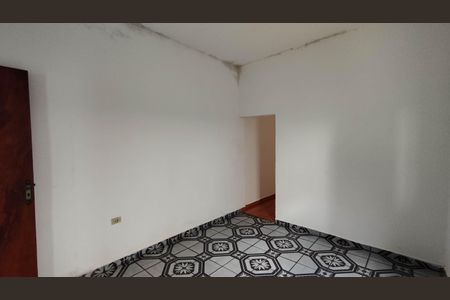 Sala de casa para alugar com 2 quartos, 100m² em Conjunto Residencial Presidente Castello Branco, Ferraz de Vasconcelos
