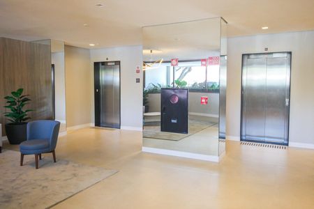 Apartamento à venda com 91m², 2 quartos e 1 vagaHall social