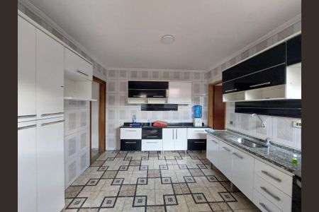 Casa para alugar com 125m², 3 quartos e 1 vaga Casa para alugar com 125m², 3 quartos e 1 vagaCozinha