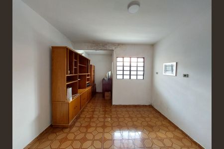 Quarto 1 de casa para alugar com 3 quartos, 125m² em Vila Marari, São Paulo