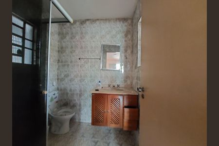 Casa para alugar com 125m², 3 quartos e 1 vaga Casa para alugar com 125m², 3 quartos e 1 vagaBanheiro 1