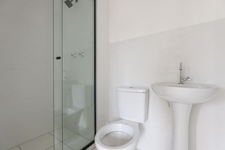 Apartamento para alugar com 40m², 2 quartos e 1 vaga Apartamento para alugar com 40m², 2 quartos e 1 vagaBanheiro