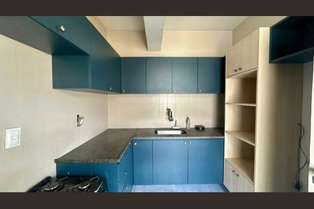 Apartamento à venda com 77m², 2 quartos e 1 vagaCozinha 