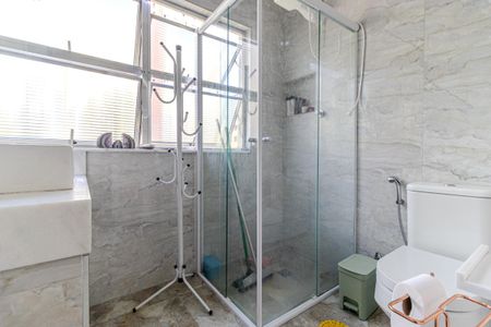 Apartamento para alugar com 60m², 1 quarto e sem vagaBanheiro