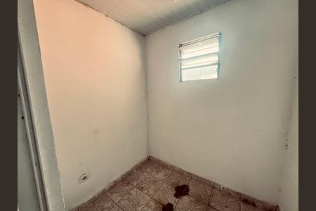 Casa para alugar com 30m², 1 quarto e 1 vaga