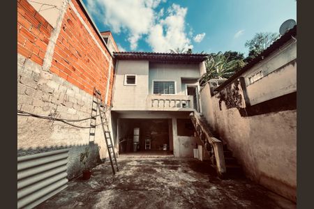 Casa para alugar com 30m², 1 quarto e 1 vaga