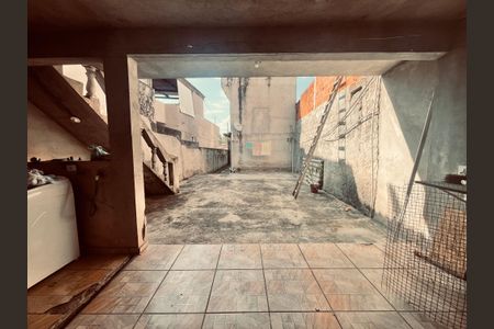 Casa para alugar com 30m², 1 quarto e 1 vaga