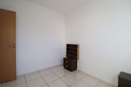 Quarto 1 de apartamento para alugar com 2 quartos, 49m² em Chácaras Tubalina e Quartel, Uberlândia