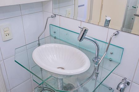 Apartamento para alugar com 72m², 2 quartos e 1 vagaBanheiro