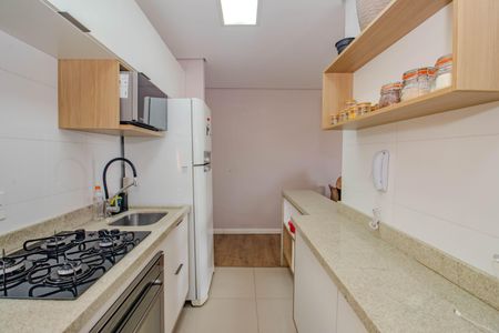 Apartamento à venda com 65m², 3 quartos e 1 vaga Apartamento à venda com 65m², 3 quartos e 1 vagaCozinha e Área de Serviço