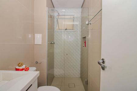 Apartamento à venda com 65m², 3 quartos e 1 vaga Apartamento à venda com 65m², 3 quartos e 1 vagaBanheiro Social