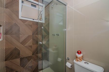 Apartamento à venda com 65m², 3 quartos e 1 vaga Apartamento à venda com 65m², 3 quartos e 1 vagaBanheiro da Suíte