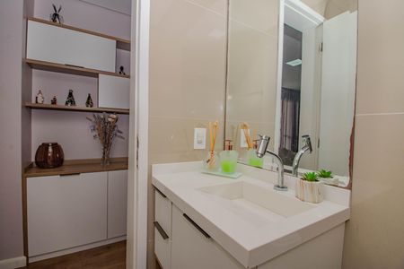 Apartamento à venda com 65m², 3 quartos e 1 vaga Apartamento à venda com 65m², 3 quartos e 1 vagaBanheiro Social