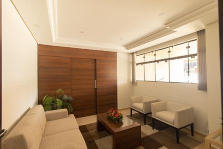 Apartamento para alugar com 190m², 3 quartos e 1 vagaHall social