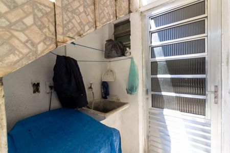 Casa para alugar com 20m², 1 quarto e sem vagaÁrea de Serviço