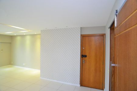 Apartamento para alugar com 133m², 4 quartos e 2 vagas Apartamento para alugar com 133m², 4 quartos e 2 vagasSala