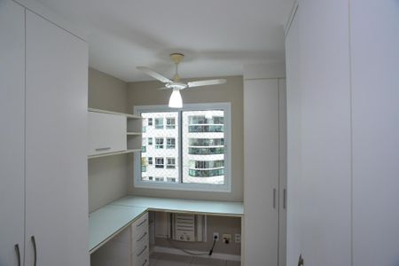 Apartamento para alugar com 133m², 4 quartos e 2 vagas Apartamento para alugar com 133m², 4 quartos e 2 vagasSuíte 2