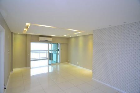 Sala de apartamento para alugar com 4 quartos, 133m² em Barra da Tijuca, Rio de Janeiro