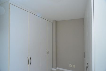 Apartamento para alugar com 133m², 4 quartos e 2 vagas Apartamento para alugar com 133m², 4 quartos e 2 vagasSuíte 2
