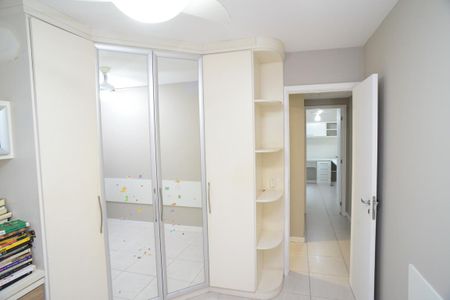 Apartamento para alugar com 133m², 4 quartos e 2 vagas Apartamento para alugar com 133m², 4 quartos e 2 vagasQuarto 1