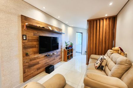 Sala  de apartamento para alugar com 2 quartos, 75m² em Jardim Olavo Bilac, São Bernardo do Campo