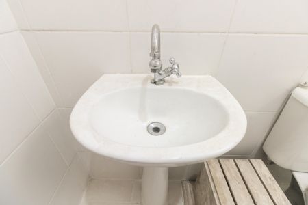 Casa para alugar com 100m², 2 quartos e sem vaga Casa para alugar com 100m², 2 quartos e sem vagaBanheiro 1