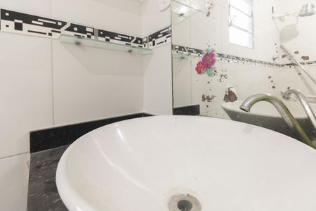 Casa para alugar com 100m², 2 quartos e sem vaga Casa para alugar com 100m², 2 quartos e sem vagaBanheiro 2