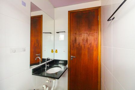 Apartamento para alugar com 40m², 2 quartos e sem vaga Apartamento para alugar com 40m², 2 quartos e sem vagaBanheiro