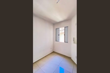 Apartamento para alugar com 39m², 2 quartos e 1 vagaQuarto 2