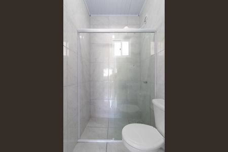 Banheiro de apartamento para alugar com 1 quarto, 50m² em Azenha, Porto Alegre