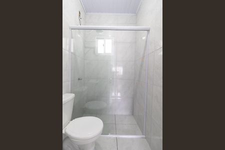 Banheiro de apartamento para alugar com 1 quarto, 50m² em Azenha, Porto Alegre