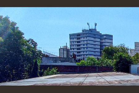 Vista  de kitnet/studio para alugar com 1 quarto, 50m² em Azenha, Porto Alegre