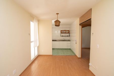 Sala de apartamento para alugar com 2 quartos, 45m² em Chácara Cotia, Contagem