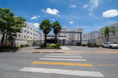 Apartamento para alugar com 45m², 2 quartos e 2 vagasFachada