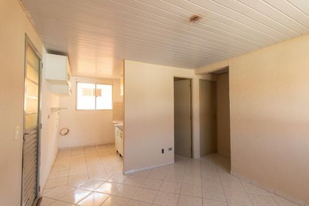 Sala de apartamento para alugar com 2 quartos, 45m² em Tatuquara, Curitiba