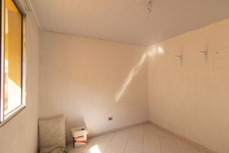 Quarto 2 de apartamento para alugar com 2 quartos, 45m² em Tatuquara, Curitiba