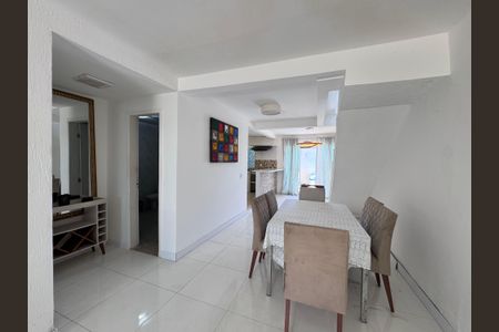 Sala de casa de condomínio à venda com 4 quartos, 180m² em Vargem Grande, Rio de Janeiro