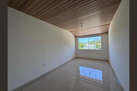 Casa de condomínio à venda com 180m², 4 quartos e 3 vagasQuarto 2