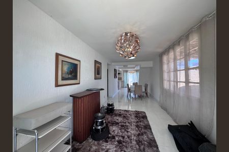 Sala de casa de condomínio à venda com 4 quartos, 180m² em Vargem Grande, Rio de Janeiro