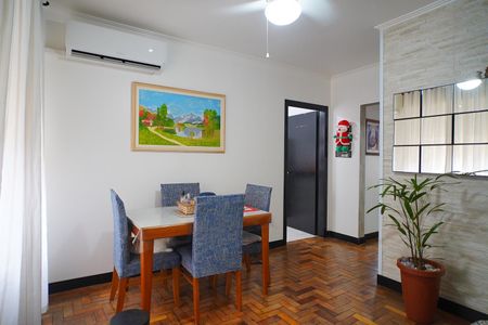 Sala  de apartamento à venda com 2 quartos, 58m² em Sarandi, Porto Alegre