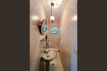 Lavabo de casa para alugar com 3 quartos, 145m² em Água Rasa, São Paulo