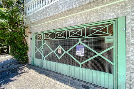 Casa para alugar com 145m², 3 quartos e 4 vagasFachada - Plaquinha