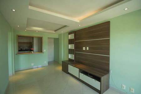 Sala de apartamento para alugar com 2 quartos, 62m² em Mutondo, São Gonçalo