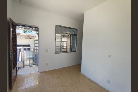 Casa para alugar com 1 quarto, 35m² em Pechincha, Rio de Janeiro